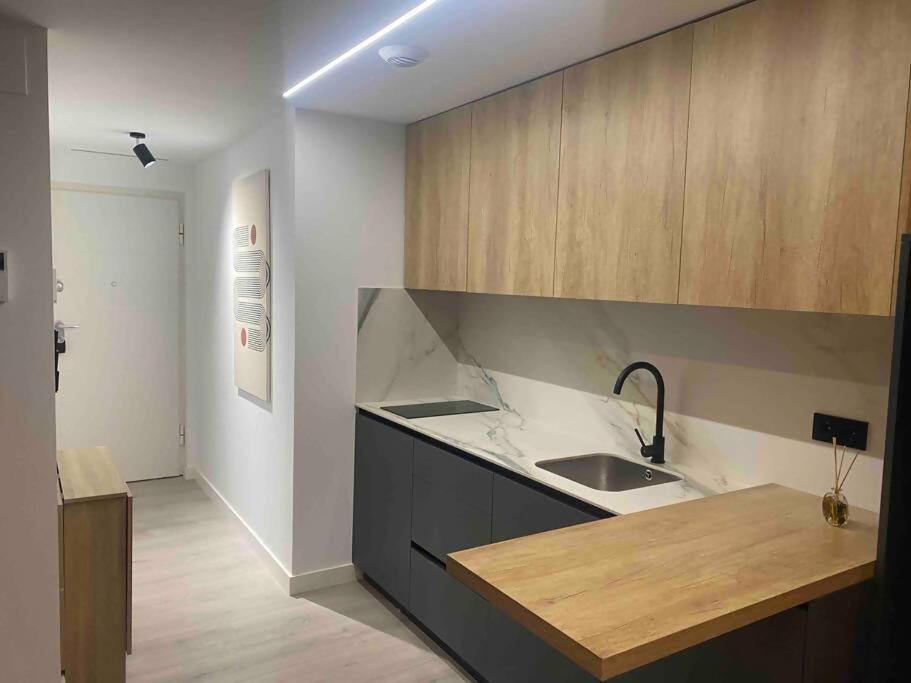 Cosmopolita Apartamento Nuevo Múrcia Exterior foto